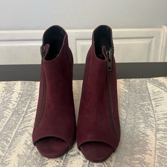 Steve Madden Shoes - Steve Madden Burgundy Peep-Toe Ankle Boots